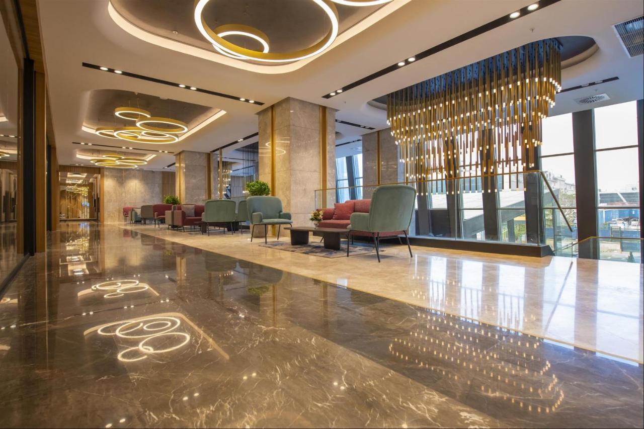 Otel Crowne Plaza By Ihg 5*